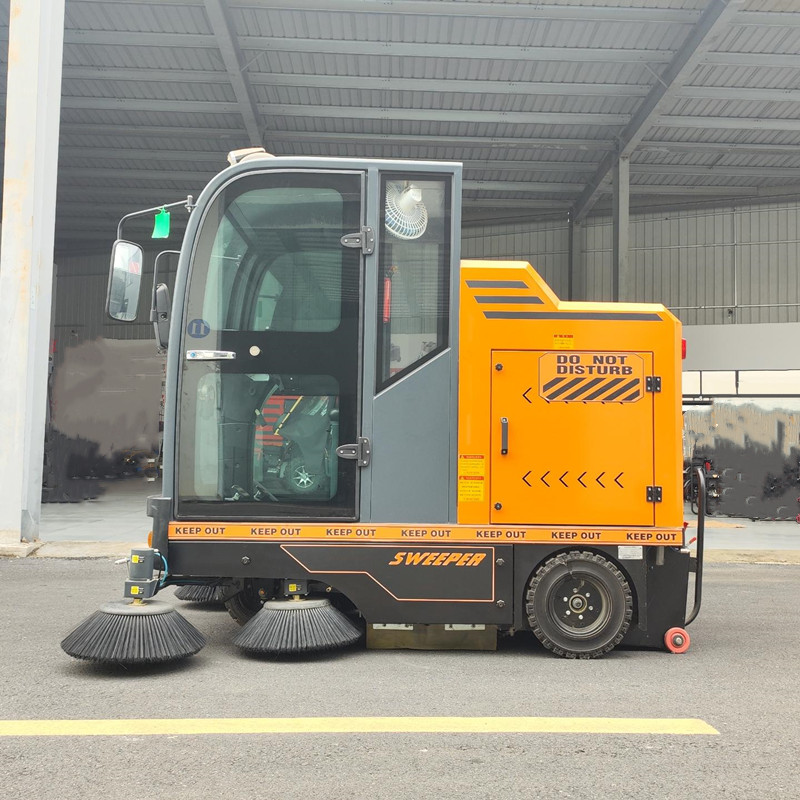 選擇適合的掃地機廠家的關(guān)鍵要素CAR200.jpg